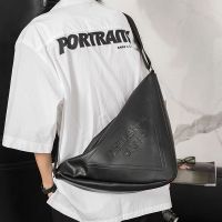 Messenger Bag Fashion Triangle Black Man Shoulder Bag Dumpling Bag For Men