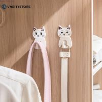 [Varitystore] น่ารักสร้างสรรค์การ์ตูนแมวประตูตะขอทนทานสำหรับห้องครัวช้อนเบ็ดเตล็ดแขวน Bathoon ผ้าขนหนูตะขอกาวตนเองผนังที่สำคัญจัดตกแต่งตะขอ