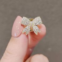 New High Quality Lovely Bow Brooch Pins Shiny Rhinestone Bowknot Brooches For Women Girls Vintage Fashion Wedding Party Jewelry