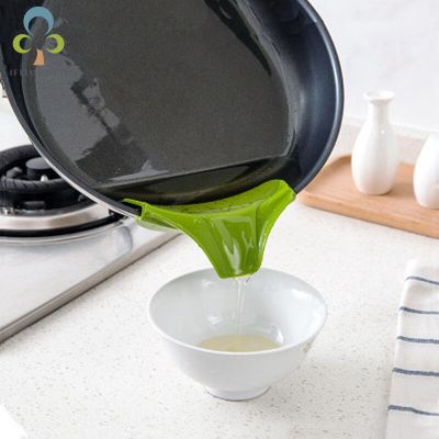 【☄New Arrival☄】 weizheng1 ห้องครัวซุปสำหรับใช้ในครัวป้องกันการหกและกระทะพิเศษพร้อมซิลิโคนขอบปากแบบกลมอุปกรณ์ดีเจ