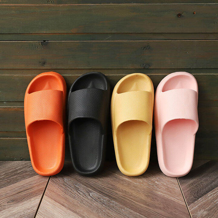 House of hot sale bath slippers