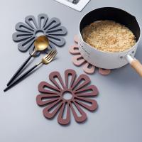 ❈✸ Creative petals silicone heat insulation padhot kitchen home desktop antiskid eat mat plate MATS bowl of cushion thickness