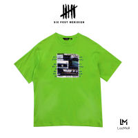 (SIX P.M.) OVERSIZED GREEN T-SHIRT PRINTED PATCH AND EMBROIDERY AT FRONT / เสื้อยืดโอเวอร์ไซส์ ยูนิเซกส์ชายหญิง พิมพ์ผ้าและปักทับ สีเขียวนีออน / S19