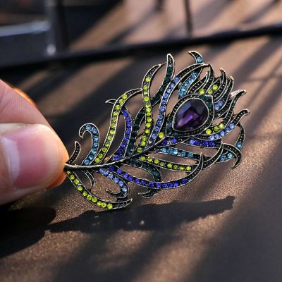 Crystal Peacock Feathers Brooches Vintage Brooches Boho Enamel Pins Gifts For Women Fashion Jewelry