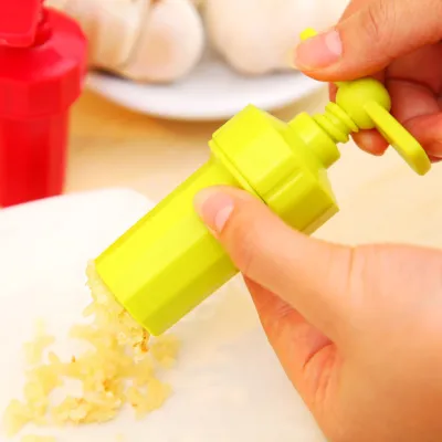 Resin Garlic Press Mash Crusher Manuel Kitchen Tool Gadget Multifunctional Ginger Presser Color Random