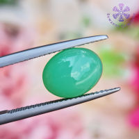 3.45 กะรัต พลอยคริสโซเพลส (Natural Chrysoprase) สีเขียวอ่อน สีธรรมชาติ ลักษณะคล้ายหยก ไม่มีการย้อมสี หรือปรับปรุงคุณภาพใดๆทั้งสิ้น