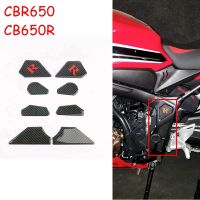 ○ สำหรับรถจักรยานยนต์ CBR650R 2022 Honda CB 650R CBR650 CB650R R 2018-2023 2019 2020สติ๊กเกอร์ไฟเบอร์คาร์บอนเครื่องยนต์ร่างกาย2021