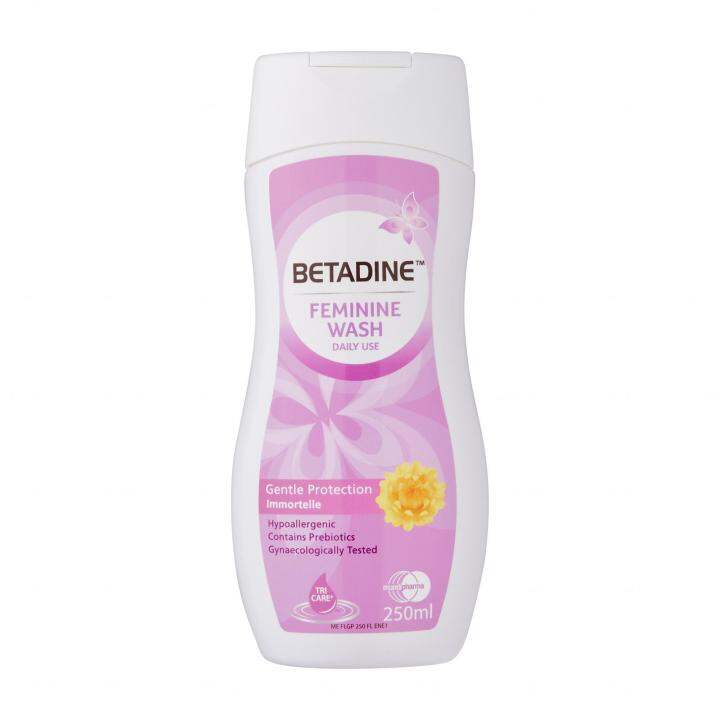 Betadine Feminine Wash Liquid Gentle Protection Immortelle 250 ML