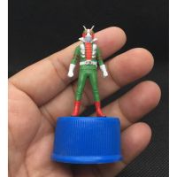 Kamen Rider  v3 ฟิกเกอร์ ฝา ไอ้มดแดง วี 3 V3 Masked Rider Bottle Cap Collection Rider No 3 mini Figure Bandai 2004 RARE