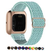 {zhiyun Watchshop}สายรัดห่วงทอยืดหยุ่นสำหรับ Fitbit Versa 3 2 Versa Lite วงปรับไนล่อนกีฬาสายนาฬิกาข้อมือสร้อยข้อมือสำหรับ Fitbit Sense Band