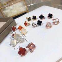 [COD]Classic Remendation VA Vank Four-Leaf Clover ต่างหู Natural White Motherware Turquoise Red Chalcedony Bla