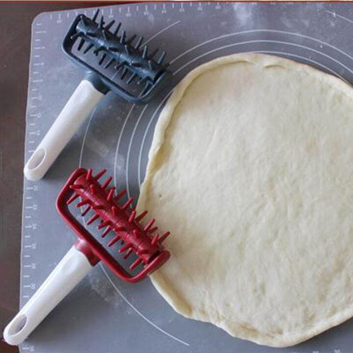 Pizza Cookies Tools DIY Plastic Dough Roller Pastry Pie Needle Wheels