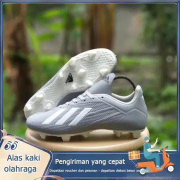 Sepatu bola shop adidas x18