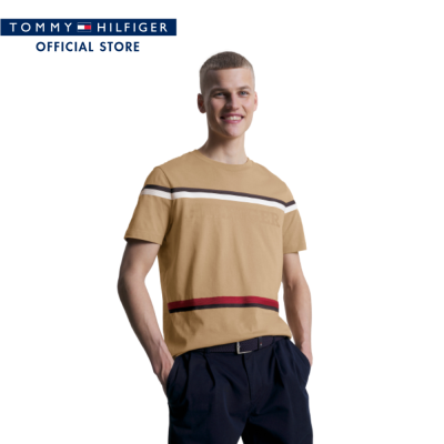 Tommy Hilfiger เสื้อยืดผู้ชาย รุ่น MW0MW31541 RBL - สีน้ำตาล