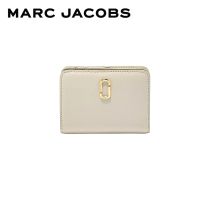 MARC JACOBS THE J MARC MINI COMPACT WALLE 2S3SMP003S01 กระเป๋าสตางค์