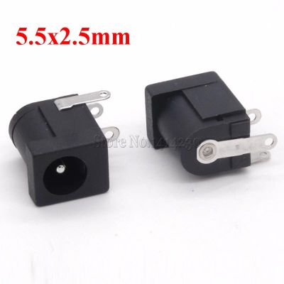 10Pcs DC-005 Black DC Power Jack Socket Connector DC005 5.5*2.5mm 2.5 socket Round the needle  Wires Leads Adapters