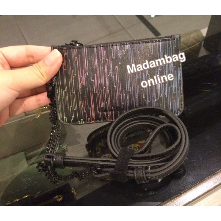 charles-keith-spectrum-top-zip-card-holder-กระเป๋าใส่บัตร-ใบสั้น