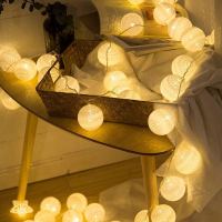 ZZOOI 20 LED Cotton Ball String Lights Battery Operated Garland Fairy Street Lights for Home Wedding Christmas Party Outdoor Decors