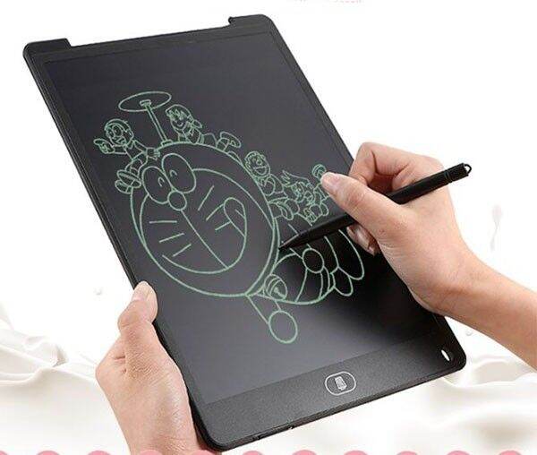 iPad là một trong những thiết bị đồng hành tuyệt vời cho các nghệ sĩ, họa sĩ, hoặc giáo viên. Bảng vẽ iPad giúp bạn thỏa sức sáng tạo và truyền tải ý tưởng hiệu quả hơn bằng cách vẽ, chụp hình, chỉnh sửa trực tiếp trên màn hình. Bạn sẽ cảm thấy hài lòng với những tác phẩm độc đáo mà mình tạo ra.