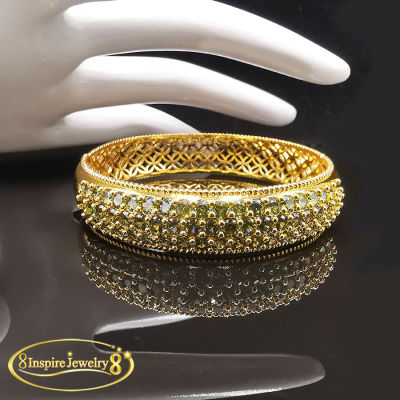 Inspire Jewelry ,กำไลข้อมือพลอยเขียวส่อง 3 แถวงานจิวเวลลี่หรูเกรดพรีเมี่ยม หุ้มทองแท้ 100% 24K สวยหรู คงทน ขนาดรอบวงใส่สวย 5.8 CM