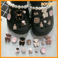 Crocs Jibbitz Bear Collection Crocs อุปกรณ์เสริมรองเท้า DIY QC7310955