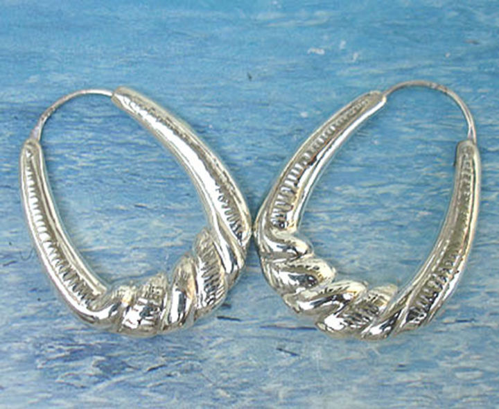 thai-leaf-earrings-handmade-sterling-silver-beautiful-gift-สวยงามไทยเท่ตำหูเงินสเตอรลิงซิลเวอรใช้สวยของฝากที่มีคุณค่า-ฺชาวต่างชาติชอบมาก