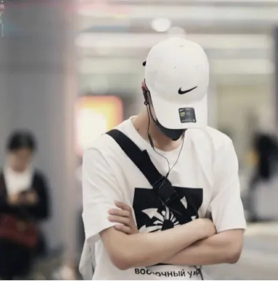 sehun nike cap