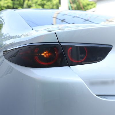 ไฟเบรคโคมไฟท้ายรถสำหรับ Mazda 3 BP 2020-2021ไฟถอยสีดำฝาครอบโคมไฟท้าย (สำหรับรุ่นซีดาน)