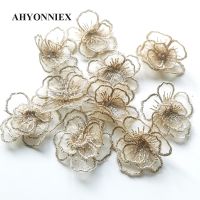 10pcs/Lot Sew On Lace Flower Patches White Sub Gold Organza Flower Appliques for Bridal Wedding Dress Clothes DIY Decoration  Furniture Protectors  Re