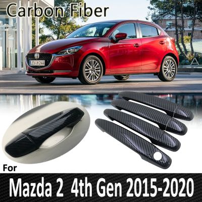 สีดำคาร์บอนไฟเบอร์สำหรับ Mazda 2 Demio DJ 2015 2016 2017 2018 2019 2020ฝาครอบมือจับประตูสติ๊กเกอร์ตกแต่งอุปกรณ์เสริมรถยนต์