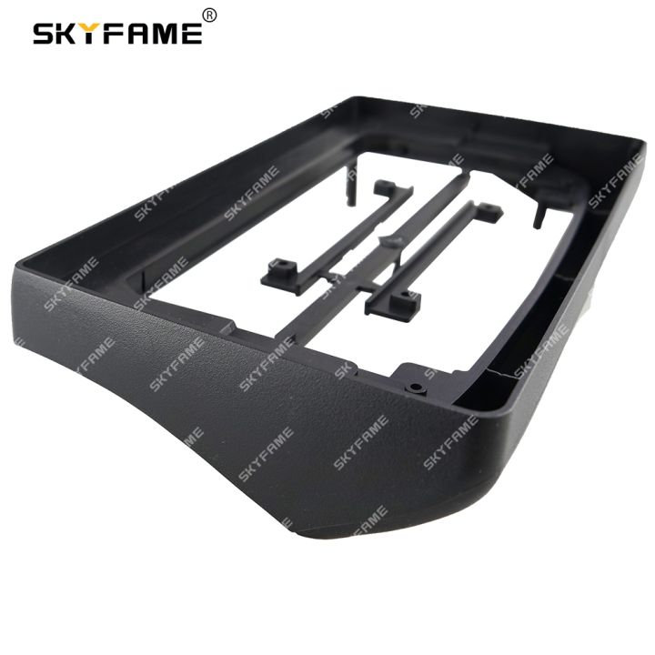 skyfame-car-frame-fascia-adapter-for-daihastu-yrv-2000-2005-android-radio-dash-fitting-panel-kit