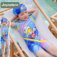 JoynCleon ชุดว่ายน้ำเด็กชายชุดว่ายน้ำชิ้นเดียวเสื้อลายการ์ตูนพร้อมหมวก