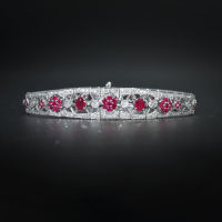 Ruby Diamond Bracelet สร้อยข้อมือเพชรทับทิม ทับทิมแท้สีแดงธรรมชาติ ประดับด้วยเพชรแท้น้ำ96-97 ตัวเรือนเป็นทองขาว18k