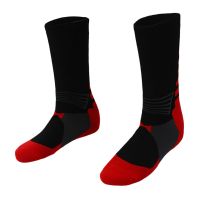 1 Pair Professional Basketball Socks Athletics Socks Outdoor Sports Socks Stocking(black)