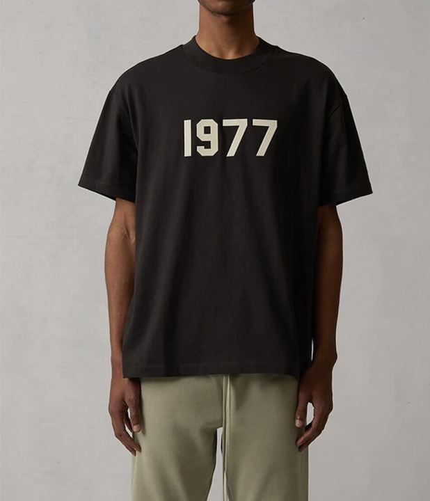 Jshopspree]Authentic Fear of God Essentials '1977' Tee Iron