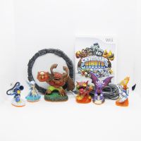 แผ่นเกมส์ Nintendo Wii Skylanders Giants English ver. พร้อม 6 Figures