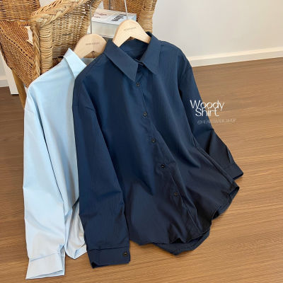 woodie shirt(สินค้าพร้อมส่ง)เสื้อเชิ๊ตกระดุมหน้ายาวผ้าลายเปลือกไม้