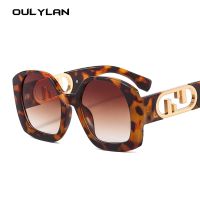 Outylan Kacamata Hitam Wanita Persegi Besar Mode Kacamata Hitam Punk Vintage Desainer Merek UV400 Warna Pria