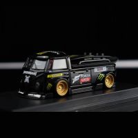 LF 1:64 Model Car T1 Pickup Alloy Die-Cast Vehicle - 2 Coating Version