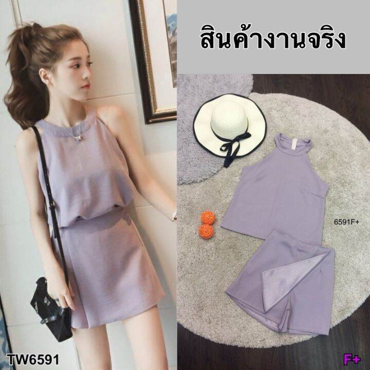 tw6591-set-2-ชิ้น-เสื้อคอกลมไหล่ล้ำ-กางเกงกระโปรงสั้น