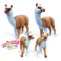 Monkey Toys - โมเดลสัตว์ Alpaca Family Set  อัลปากา น้ำตาล พ่อแม่ลูก ชุด 4 ตัว (จากหาดใหญ่)