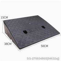 54632aj 1pc Car Access Ramp Triangle Pad Speed Reducer Durable Threshold for Automobile Motorcycle Heavy Wheelchair Duty Rubber Wheel