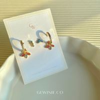 Gewinie.co - festive earring set