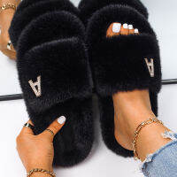 Faux Fur Slides Slippers Luxury Crystal Rhinestone Letter A Decor Fur Sandals Winter Cozy Flip Flops Flats Custom Shoes forWomen