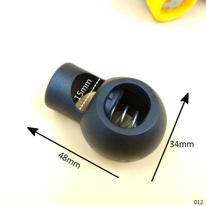 10ชิ้นขนาดใหญ่พิเศษที่ยึดสายลูกบอลพลาสติกสีดำรอบสลับคลิปจุก48-34-15มมซ่อมแซมถุง-diy-เชือกฉุกเฉินเสื้อผ้า