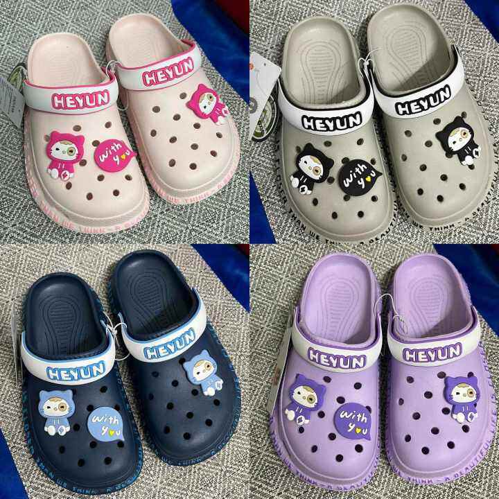 CROCS FOR KIDS WITH JIBBITZ NONTOXIC COMFORTABLE TO WEAR, LIGHT WEIGHT