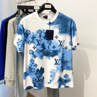 LV Printing Pattern เสื้อยืดหลวมสีน้ำเงินสีขาวสำหรับผู้ชายและผู้หญิงแฟชั่นอเนกประสงค์