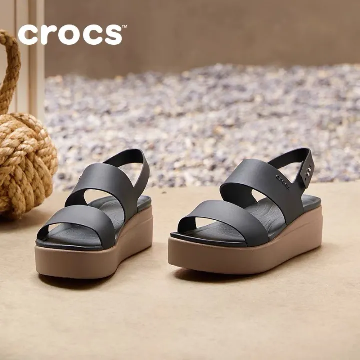 Crocs Wedge Sandals Are Trending On Amazon | atelier-yuwa.ciao.jp