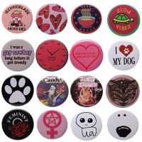 【DT】hot！ Cartoon Tinplate Pin Soft Brooch Text Slogans Pins Collar Jewelry Wholesale