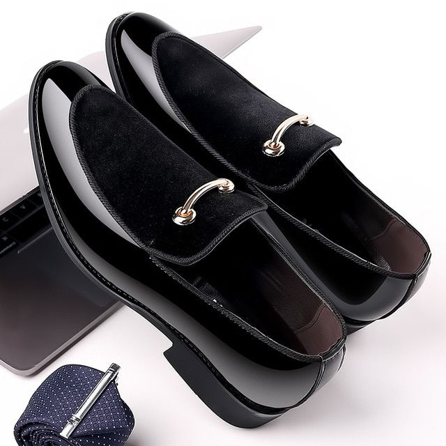 men-shoes-for-party-black-patent-shoe-for-men-elegant-italian-shoes-men-slip-on-loafers-male-plus-size-point-toe-velvet-shoes